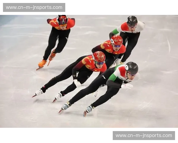 短道速滑赛场意外频发 各队临场应变能力成决定因素